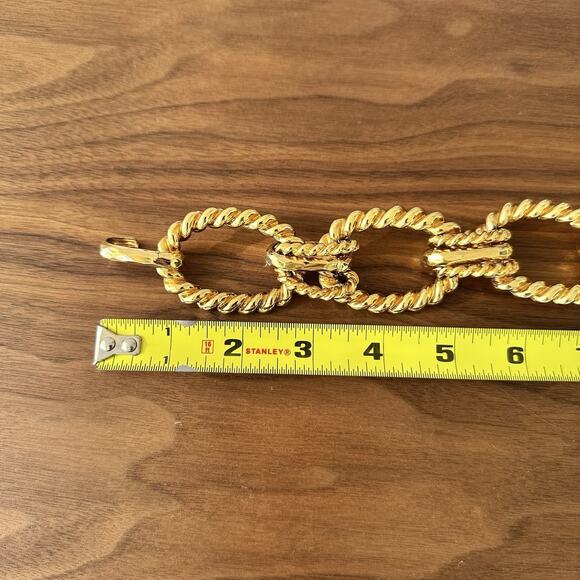 ST JOHN Custom Vintage Gold Tone Chain Belt Logo Hook RARE - Picture 11 of 12
